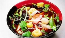 西安麻辣烫爆料视频播放,一视频播放量破百万，揭秘地道美食魅力